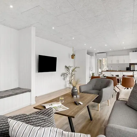 3 Bedroom Awesome In Dom wakacyjny