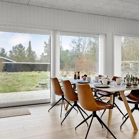 3 Bedroom Awesome In Dom wakacyjny