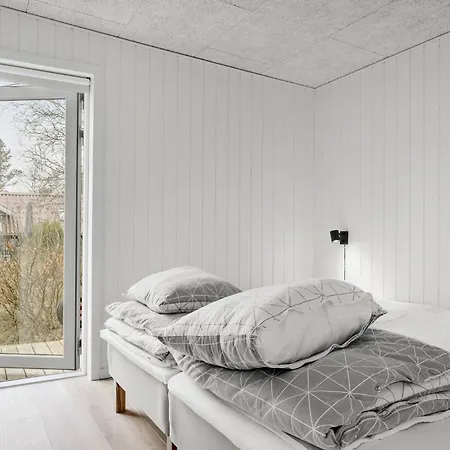 Dom wakacyjny 3 Bedroom Awesome In Fjerritslev