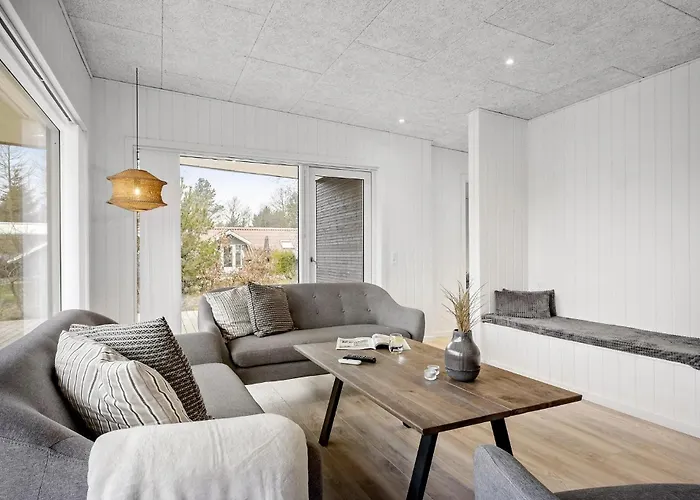 펜션 3 Bedroom Awesome In *