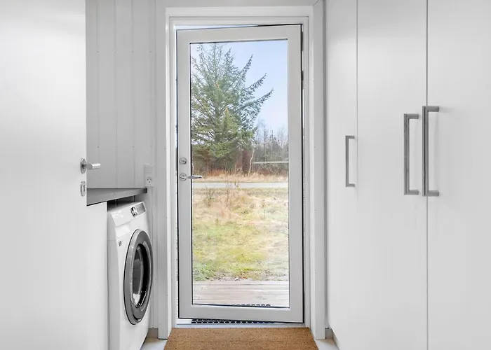 펜션 3 Bedroom Awesome In 피에리트슬레브